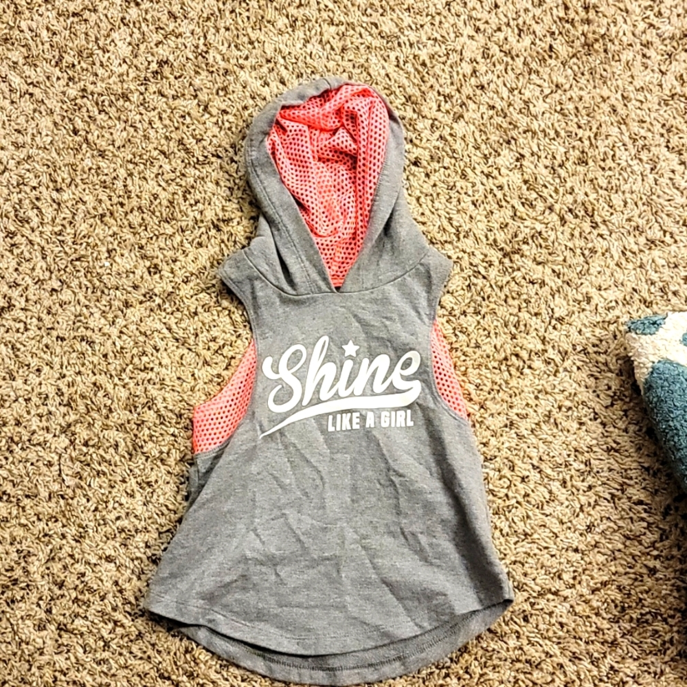 Kids hooded tank top